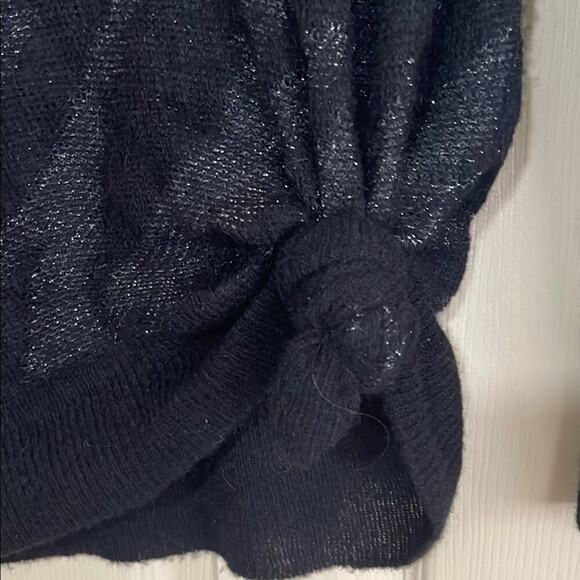 Rag & Bone Black and Silver V-Neck Sweater. Long sleeve. - Picture 5 of 7